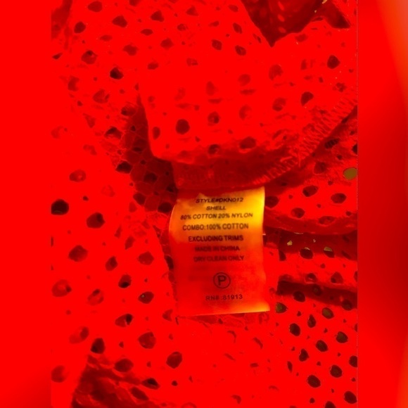 NWT Plenty by Tracy Reese beautiful red eyelet blouse Size Small - Picture 10 of 13